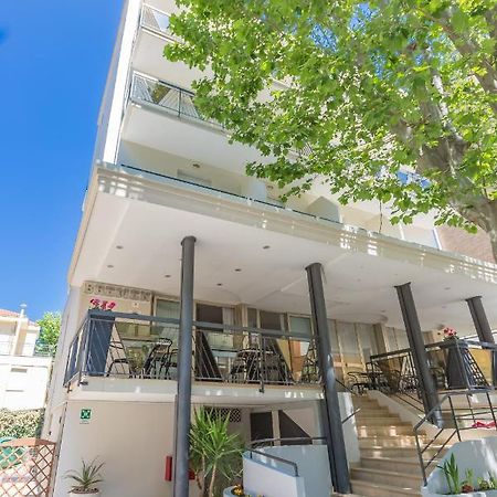 Hotel Bremen Ρίμινι Εξωτερικό φωτογραφία