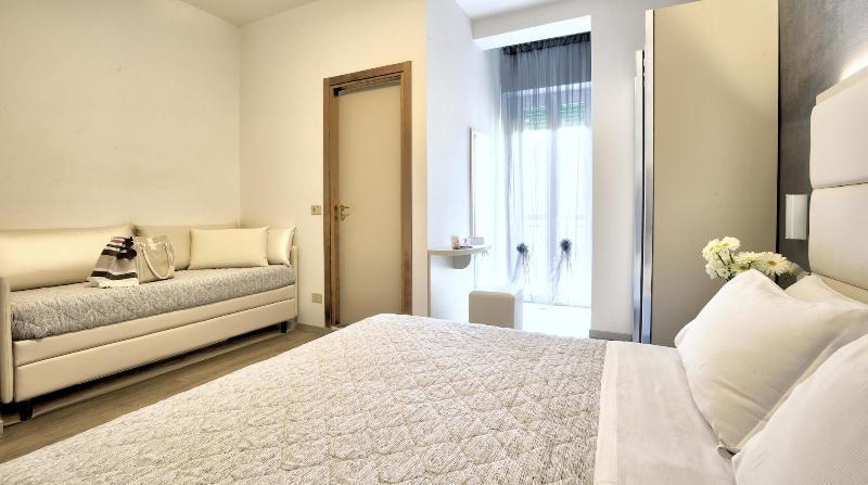 Hotel Bremen Ρίμινι Εξωτερικό φωτογραφία