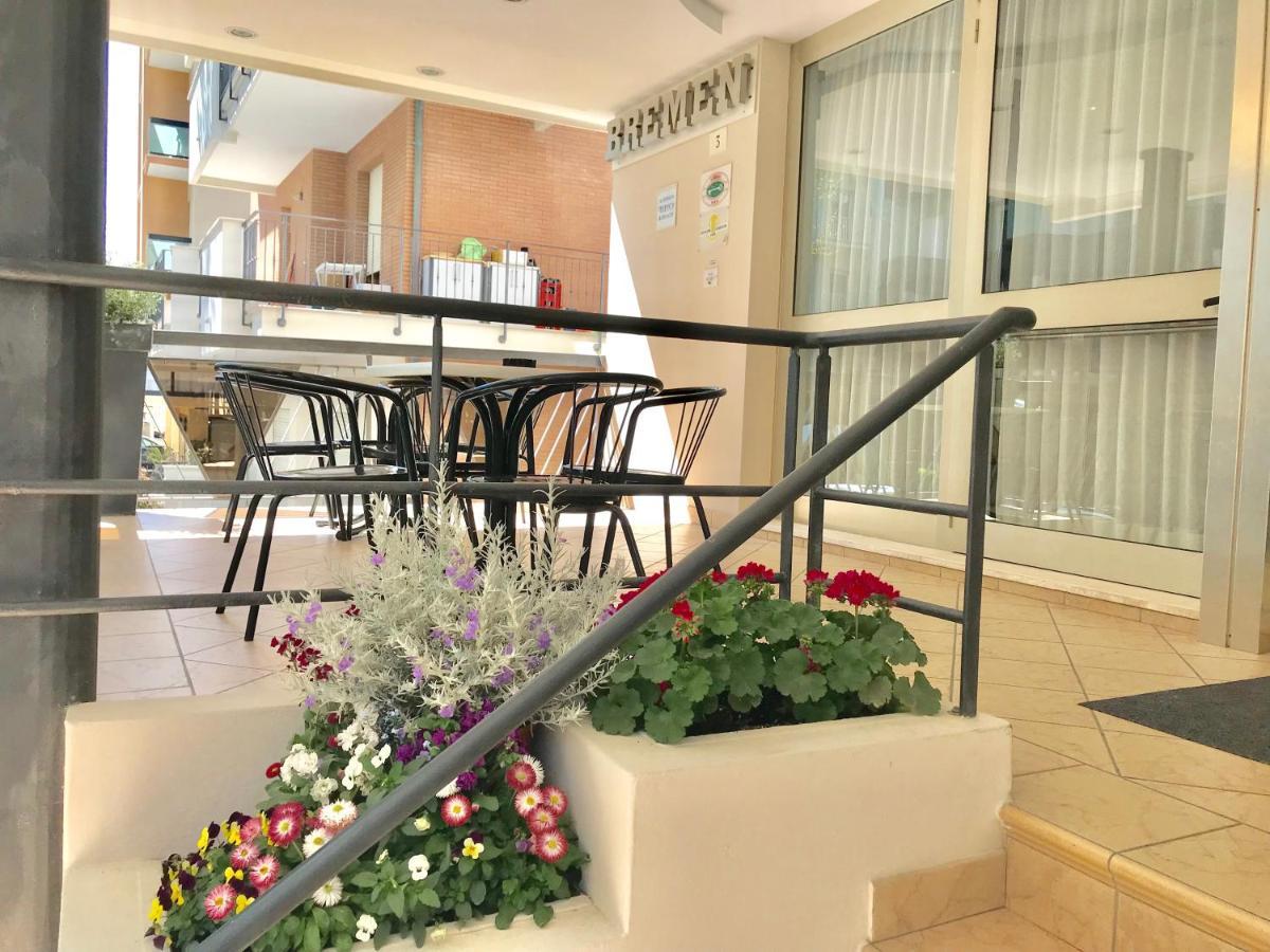 Hotel Bremen Ρίμινι Εξωτερικό φωτογραφία